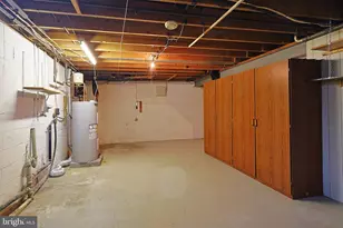 12043 Iris Ave, Cumberland, MD 21502 - Photo 34