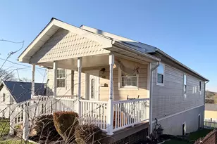 99 Washington St, Frostburg, MD 21532 - Photo 2