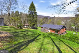 21108 Willow Tree Ln SW, Lonaconing, MD 21539 - Photo 2