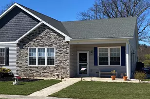 111 Candlewick Ct, Frostburg, MD 21532 - Photo 2