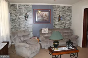 130 Oak St, Cumberland, MD 21502 - Photo 10
