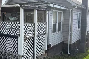 717 Princeton St, Cumberland, MD 21502 - Photo 2