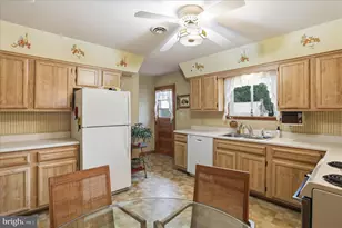 12216 McMullen Hwy SW, Cumberland, MD 21502 - Photo 10
