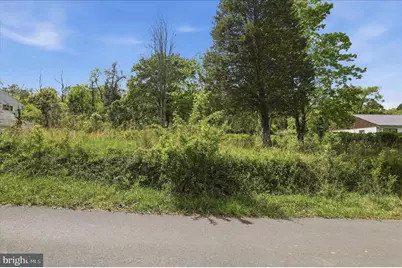 109-110 Oleander Drive, Cumberland, MD 21502 - Photo 2