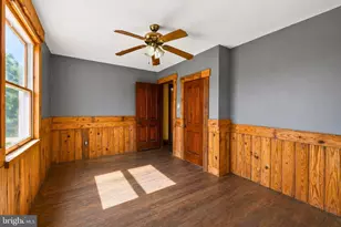 306 Hammond St, Westernport, MD 21562 - Photo 6