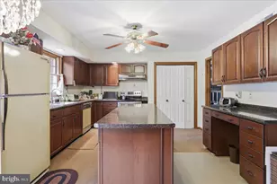 1048 Bishop Walsh Rd, Cumberland, MD 21502 - Photo 14