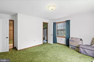 1048 Bishop Walsh Rd, Cumberland, MD 21502 - Photo 18