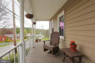 11101 Welsh Hill Rd, Frostburg, MD 21532 - Photo 2