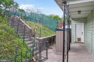 716 Yale St, Cumberland, MD 21502 - Photo 32