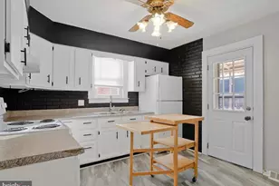 11611 Hickory Ave, Cumberland, MD 21502 - Photo 4