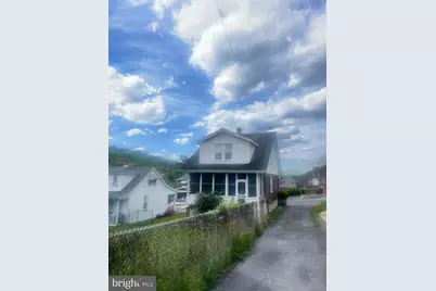 531 Lowell Avenue, Cumberland, MD 21502 - Photo 2