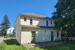 135-137 Center St, Frostburg, MD 21532 - Photo 2
