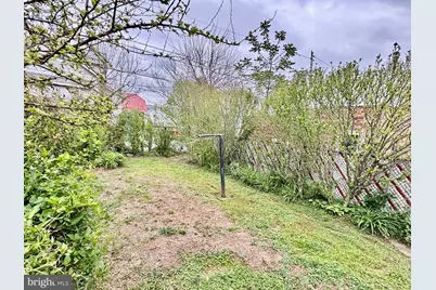 8 S Massachusetts Avenue, Cumberland, MD 21502 - Photo 18