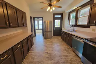 632 Hill Top Dr, Cumberland, MD 21502 - Photo 14