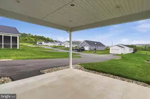 201 Moonlight Dr, Frostburg, MD 21532 - Photo 32