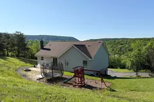 12601 Comfort Dr, Corriganville, MD 21524 - Photo 2