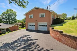 203 Marsh Ave, Westernport, MD 21562 - Photo 2