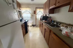 14220 Oak View Dr SW, Cresaptown, MD 21502 - Photo 2