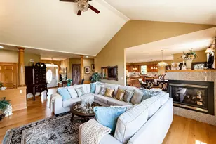 10002 Carrington Ct, Cumberland, MD 21502 - Photo 12