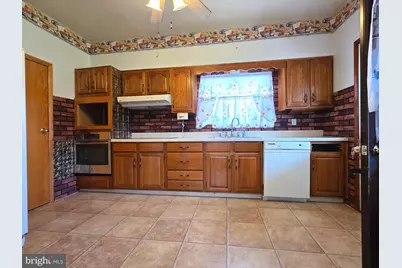 137 Humbird Street, Cumberland, MD 21502 - Photo 8
