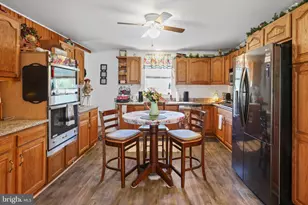 15 Howard St, Frostburg, MD 21532 - Photo 12