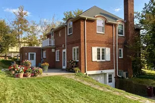 833 Buckingham Rd, Cumberland, MD 21502 - Photo 2