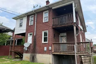 211 Pennsylvania Ave, Cumberland, MD 21502 - Photo 2