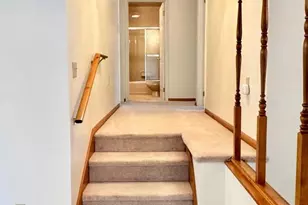 608 Wellington Ln, Cumberland, MD 21502 - Photo 12