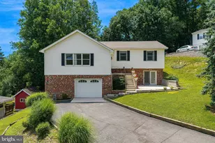 608 Wellington Ln, Cumberland, MD 21502 - Photo 1