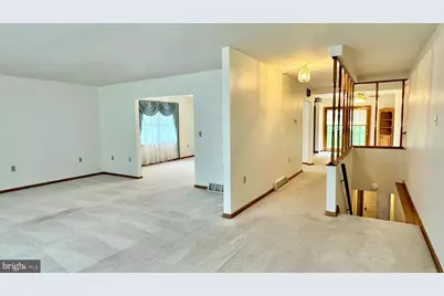 608 Wellington Lane, Cumberland, MD 21502 - Photo 8