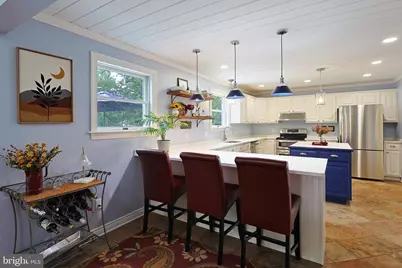 15206 Bourbon Street SW, Cresaptown, MD 21502 - Photo 2