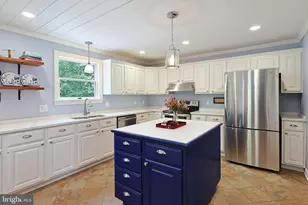 15206 Bourbon St SW, Cresaptown, MD 21502 - Photo 6