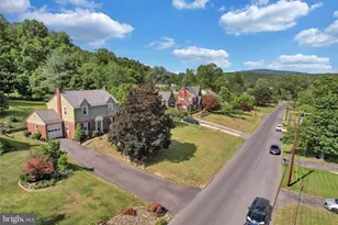 1816 Bedford St, Cumberland, MD 21502 - Photo 2