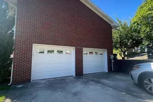 119 Wilmont Ave, Cumberland, MD 21502 - Photo 2