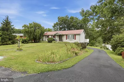14105 Royal Oak Drive SW, Cresaptown, MD 21502 - Photo 2