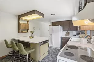 14105 Royal Oak Dr SW, Cresaptown, MD 21502 - Photo 12
