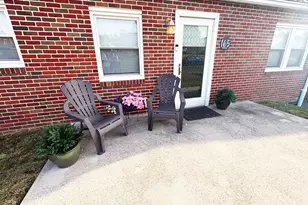 165 Washington St, Frostburg, MD 21532 - Photo 2