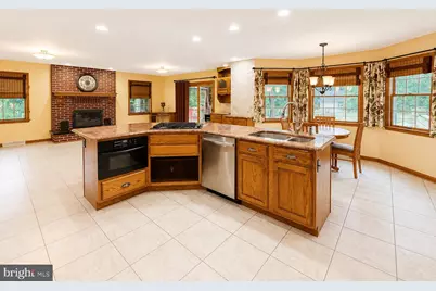 1022 Cherrywood Avenue, Cumberland, MD 21502 - Photo 12