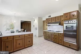 935 Dingle Park Dr, Cumberland, MD 21502 - Photo 12