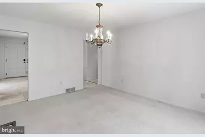 935 Dingle Park Drive, Cumberland, MD 21502 - Photo 10