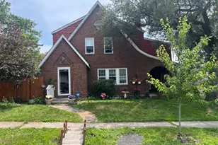 902 Hill Top Dr, Cumberland, MD 21502 - Photo 1