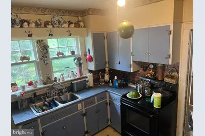 902 Hill Top Drive, Cumberland, MD 21502 - Photo 8
