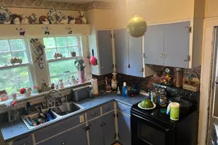 902 Hill Top Dr, Cumberland, MD 21502 - Photo 8