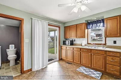 45 New Hampshire Avenue, Cumberland, MD 21502 - Photo 10