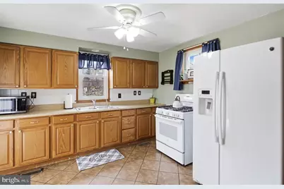 45 New Hampshire Avenue, Cumberland, MD 21502 - Photo 12