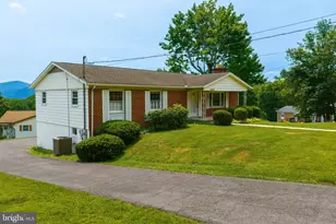 14602 McGill Dr SW, Cresaptown, MD 21502 - Photo 10