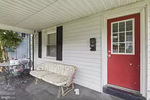 805 Fayette St, Cumberland, MD 21502 - Photo 2