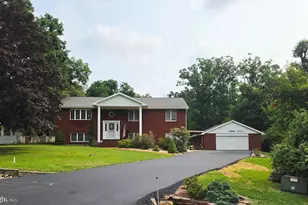 13806 Briarwood Dr SW, Cumberland, MD 21502 - Photo 4
