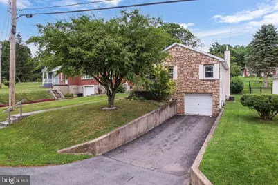 100 Braddock Road, Frostburg, MD 21532 - Photo 2