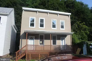 446 Goethe St, Cumberland, MD 21502 - Photo 2